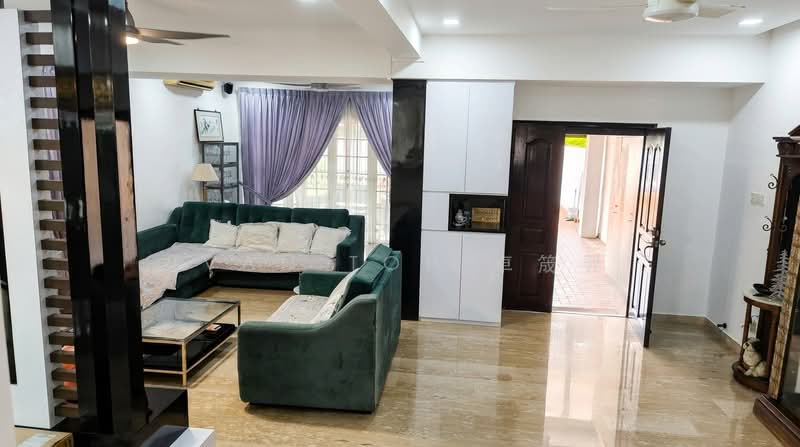 659 East Coast Road Frankel Estate